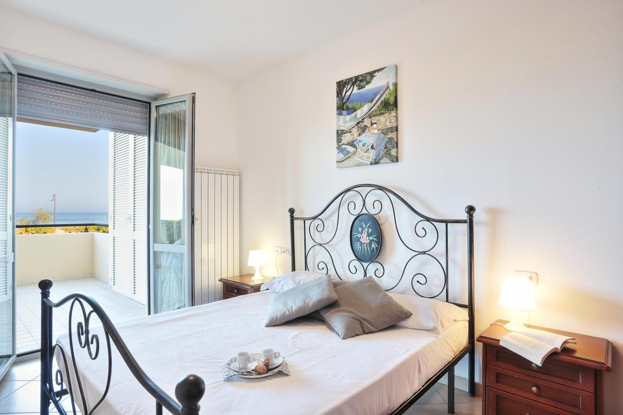 Mazzarosa Residence ロゼート・デッリ・アブルッツィ エクステリア 写真